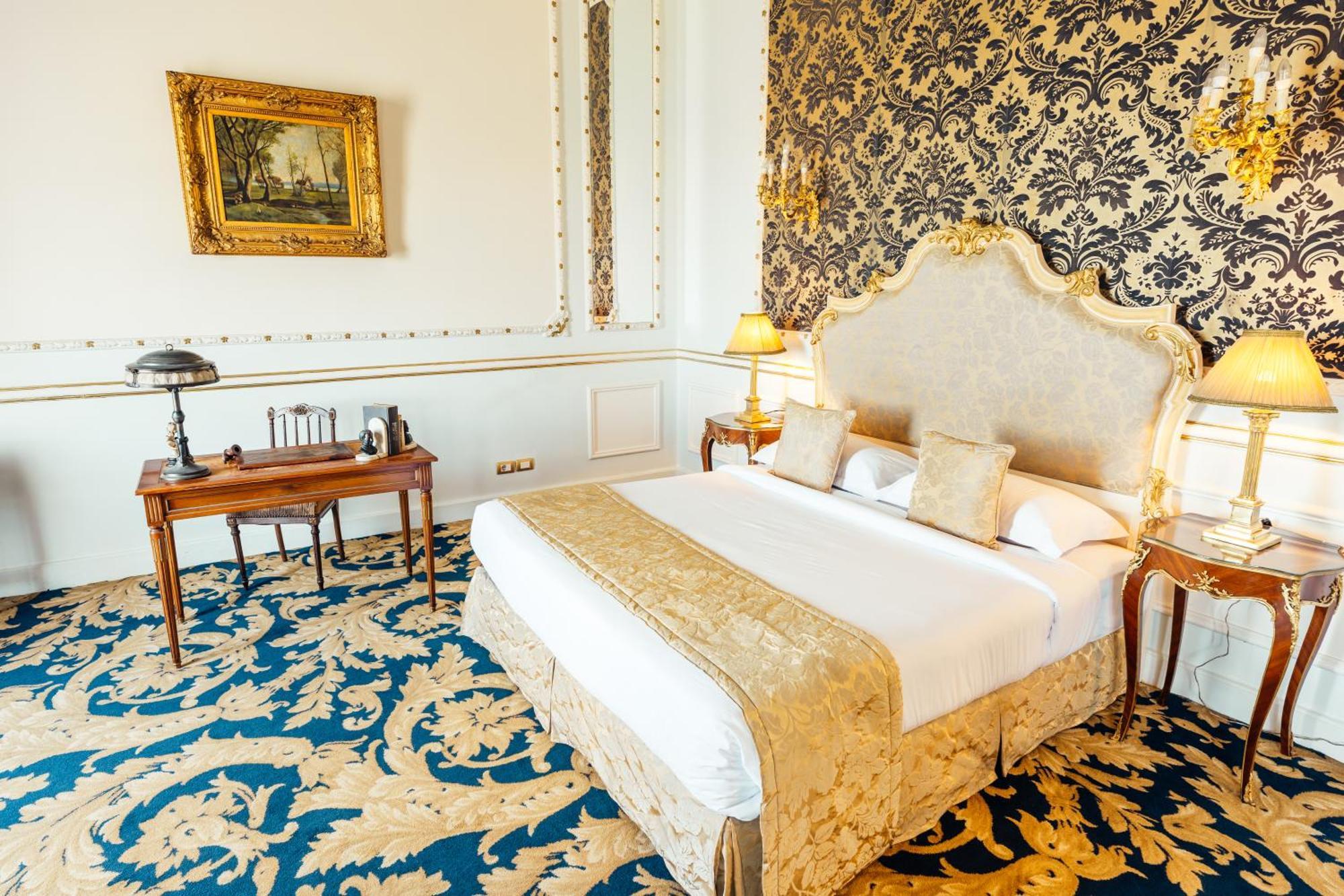 Le Metropole Luxury Heritage Hotel Since 1902 By Paradise Inn Group อเล็กซานเดรีย ภายนอก รูปภาพ